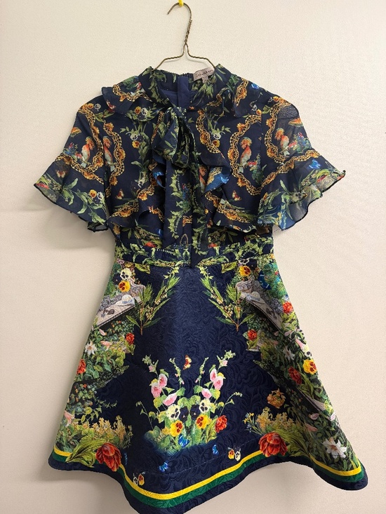 Lulus Dresses & Skirts - Perfect graduation dress from Lulualways Size 5